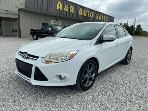 2013 FORD FOCUS SE - cars & trucks - by dealer - vehicle automotive... for sale in Somerset, KY