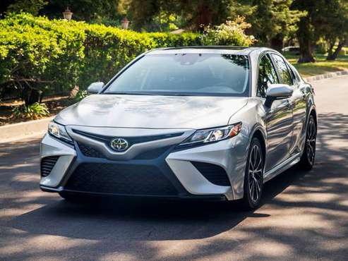 2020 TOYOTA CAMRY HYBRID SE! ONLY 2K MILES! - - by for sale in Pasadena, CA