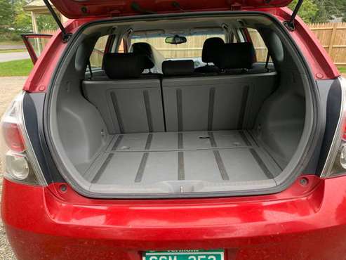 2009 Pontiac Vibe 5-speed manual - cars & trucks - by owner -... for sale in Richmond, VT