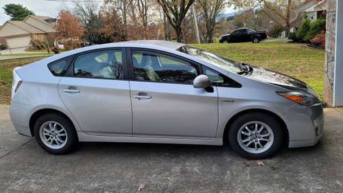 2010 Toyota Prius - cars & trucks - by owner - vehicle automotive sale for sale in Maryville, TN