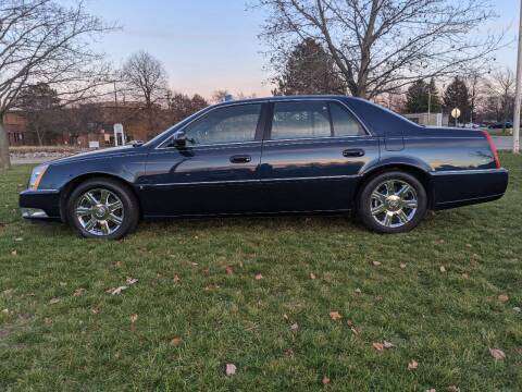 2006 Cadillac DTS - PERFECT CARFAX! NO RUST! NO ACCIDENTS! CLEAN for sale in Mason, MI