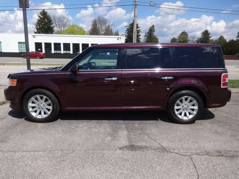 2011 Ford Flex, 3 Rd Row Seating - - by dealer for sale in Mogadore, OH