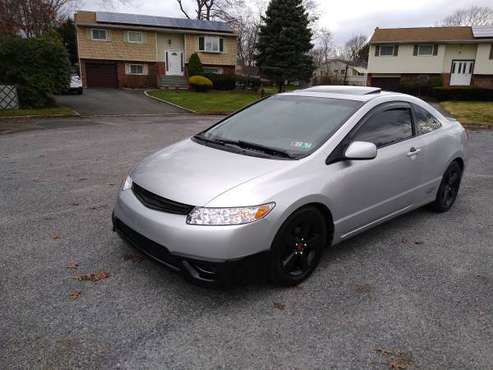 Honda civic EX v-tech 2006 (Negotiable) - cars & trucks - by owner -... for sale in Brightwaters, NY