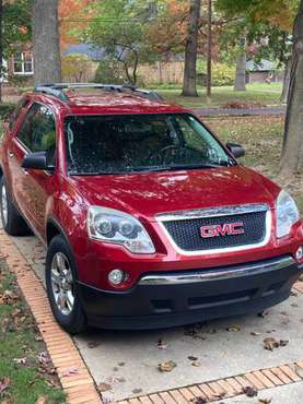 GMC Acadia - cars & trucks - by owner - vehicle automotive sale for sale in Owosso, MI