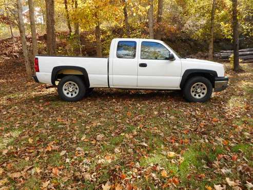 2005 CHEVROLET 1500 4X4 Low Miles for sale in Springfield, WV