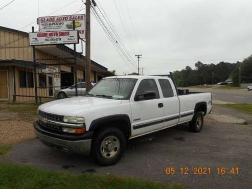 2000 CHEVY 2500HD 4X4 - - by dealer - vehicle for sale in Gladewater, TX