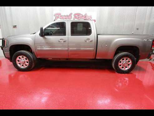 2013 GMC Sierra 2500HD 4WD Crew Cab 153 7 Denali - GET APPROVED! for sale in Evans, MT
