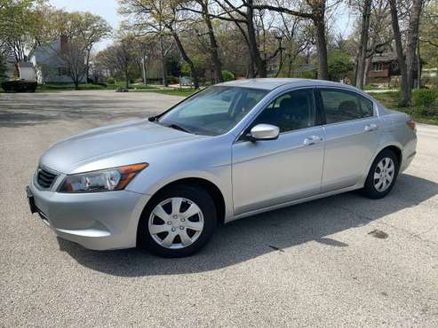 2008 Honda Accord 137k miles for 5800 for sale in Downers Grove, IL