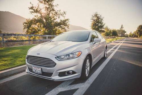 2016 FORD FUSION ENERGI - cars & trucks - by owner - vehicle... for sale in Buellton, CA