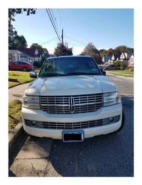 LINCOLN, NAVIGATOR FOR SALE for sale in Hempstead, NY