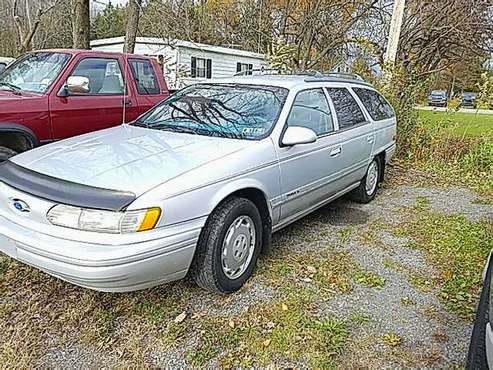 1995 Ford Taurus SW. V-6, Clean & Solid, From Pa. Runs Great. for sale in Verona, NY