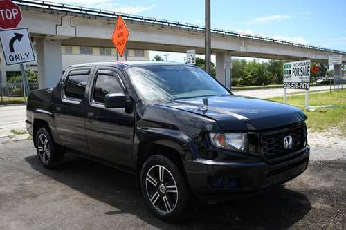 2014 Honda Ridgeline Sport 4x4 4dr Crew Cab Pickup Truck - cars & for sale in Miami, FL