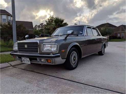 1990 Toyota Century for sale in Cadillac, MI