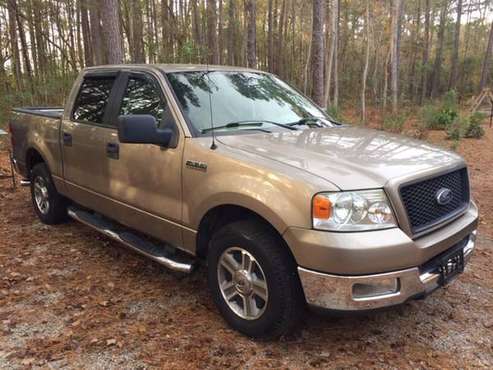 05 F150 XLT Crew Cab Low Mileage Very Good Condition - cars & trucks... for sale in Greenville, NC