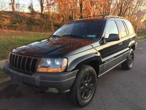 2001 JEEP GRAND CHEROKEE LAREDO *4X4* SUV - cars & trucks - by owner... for sale in Jenkintown, PA