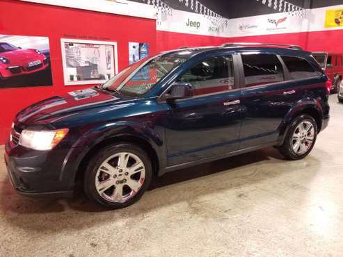2014 Dodge Journey clean Florida title , 3 rows , just serviced ,... for sale in Miami, FL