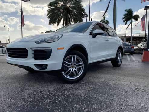 2016 PORSCHE CAYENNE EXCELLENT CONDITION CALL - cars & trucks - by... for sale in Hallandale, FL