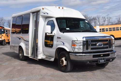 2008 FORD STARCRAFT STARQUEST - - by dealer for sale in Johnstown, VT