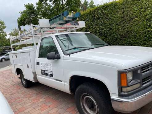 2000 Chevrolet truck for sale in Sherman Oaks, CA