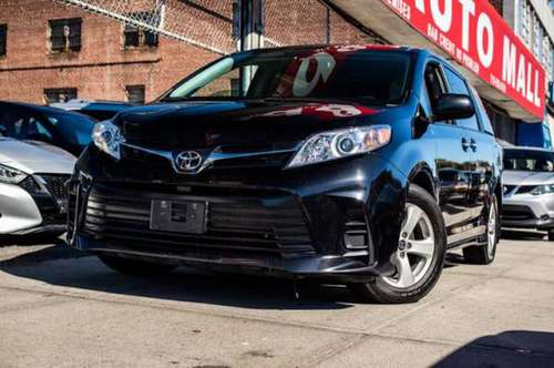 2019 Toyota Sienna LE Auto Access Seat FWD 7-Passenger (Natl) Wagon... for sale in Jamaica, NY