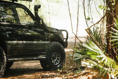 2000 Lexus LX 470 LOW MILES BLACK ONYX CLEAN CARFAX FRESH OFFROAD for sale in Charleston, SC