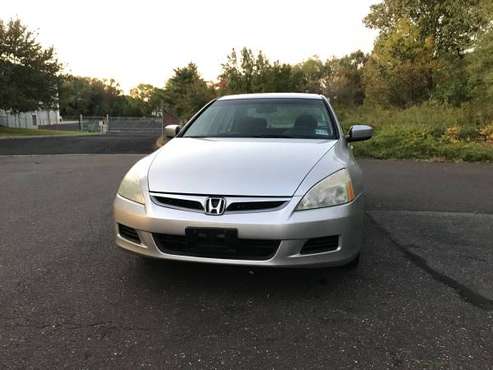 2007 HONDA ACCORD clean title for sale in Cherry Hill, NJ