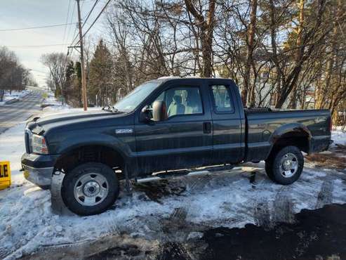 2005 Ford F250 Ext cab 4x4 for sale in Lake View, NY