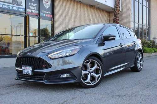 2016 FORD FOCUS ST - cars & trucks - by dealer - vehicle automotive... for sale in Montclair, CA