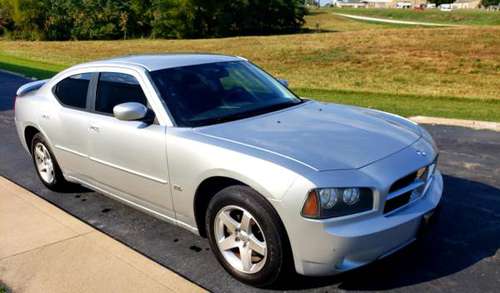 2010 DODGE CHARGER SXT for sale in Macon, MO