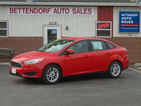 2015 Ford Focus SE - - by dealer - vehicle automotive for sale in Bettendorf, IA
