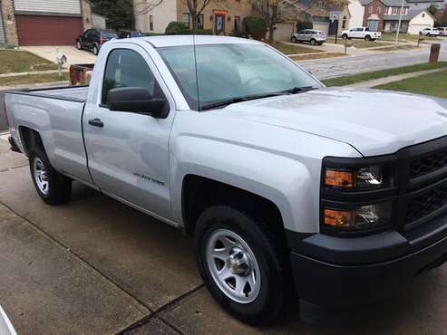2014 Chevy Silverado 22,000 miles for sale in Columbus, OH