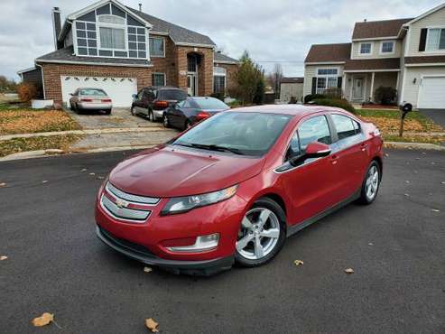 2013 Chevy Volt - Super Clean - cars & trucks - by owner - vehicle... for sale in Carol Stream, IL