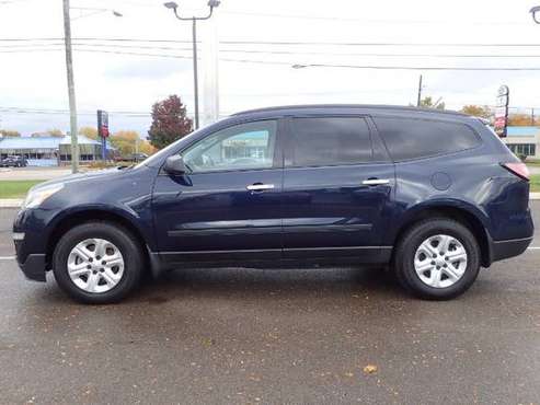 Price Drop .. 2015 Chevy Traverse .. Reduced .. - cars & trucks - by... for sale in Waterford, MI