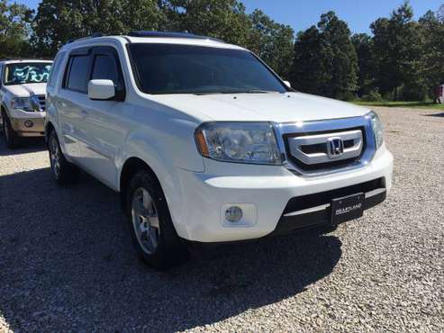 2011 HONDA PILOT EXL-LEATHER HEATED SEATS-3rd ROW SEAT-*DVD*-NEW TIRES for sale in Hardy AR.,, AR