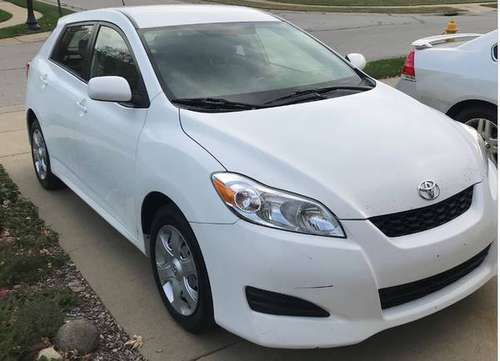 Toyota Matrix - cars & trucks - by owner - vehicle automotive sale for sale in Lafayette, IN