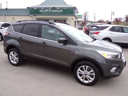 2018 FORD ESCAPE SE AWD 4234 - - by dealer - vehicle for sale in Oconomowoc, WI