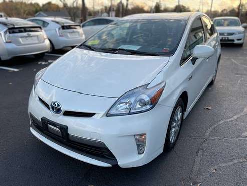 2013 Toyota Prius Plug-in Hybrid loaded 51,000 miles nav backup... for sale in Walpole, RI
