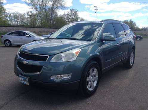 2009 Chevy Traverse LT - - by dealer - vehicle for sale in Cambridge, MN