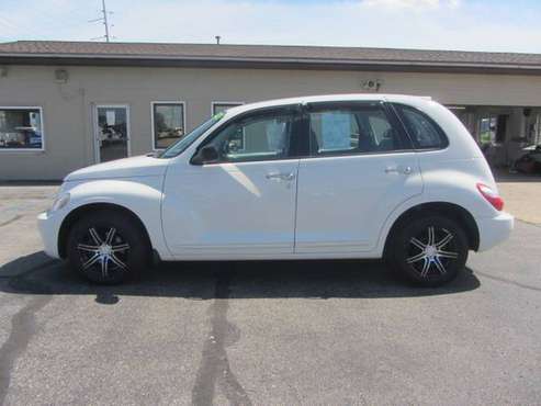 2008 Chrysler PT Cruiser Wagon ONLY 64K MILES! WARRANTY! for sale in Cadillac, MI