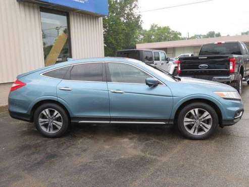 2014 Honda Crosstour wagon EX-L - Blue for sale in Lowell, MI