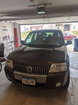 2005 Mercury Mariner - cars & trucks - by owner - vehicle automotive... for sale in Indianola, IA