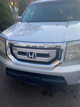 Honda Pilot EXL 2011 - cars & trucks - by owner - vehicle automotive... for sale in Freeport, NY