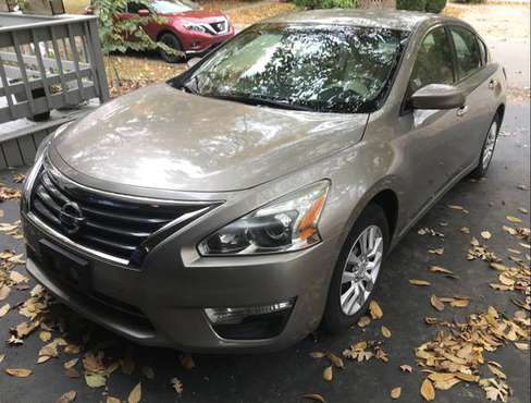 New Price 2014 Nissan Altima S - cars & trucks - by owner - vehicle... for sale in Indianapolis, IN
