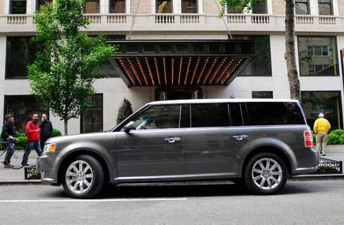 2009 Ford Flex Limited awd LOW MILES - cars & trucks - by owner -... for sale in Redding, CA