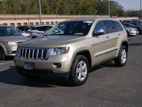 2011 Jeep Grand Cherokee Laredo for sale in Walser Experienced Autos Burnsville, MN