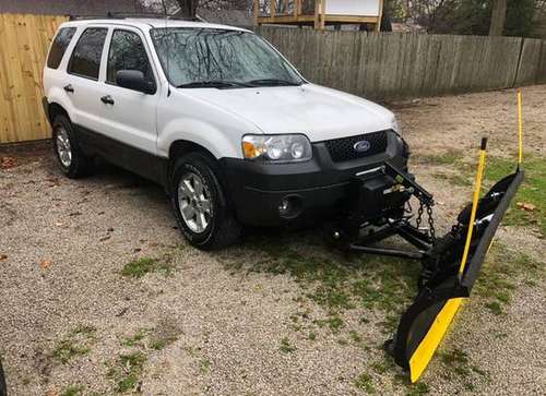 ★ 2017 MEYER SNOW PLOW w. 2006 FORD ESCAPE XLT 4 x 4 Private Use -... for sale in Savoy, IA