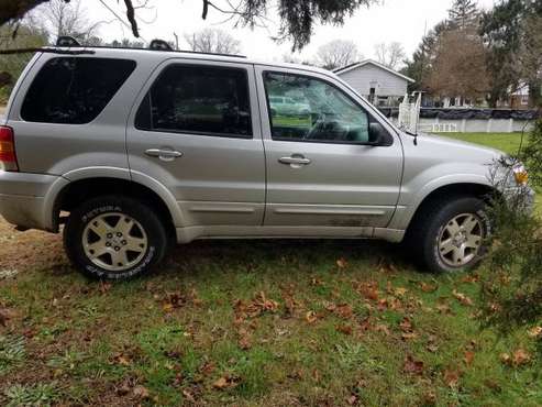 2006 Ford Escape - cars & trucks - by owner - vehicle automotive sale for sale in Malaga, NJ