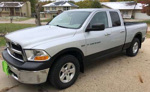 2011 Dodge Ram 1500 4x4 - cars & trucks - by owner - vehicle... for sale in Pleasant Hill, IA