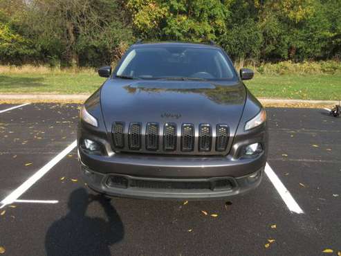 2017 JEEP CHEROKEE LIMITED NAV LOW 46000 MILES $16300 - cars &... for sale in Park Ridge, WI