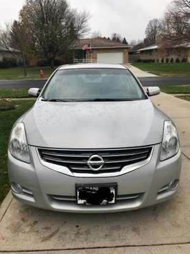 2011 Nissan Altima SL - cars & trucks - by owner - vehicle... for sale in Cleveland, OH
